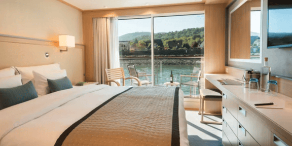 Ship accomodation